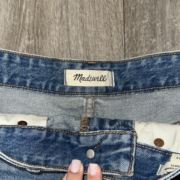Madewell Mom Shorts size 26 Never Worn - Picture 3 of 4